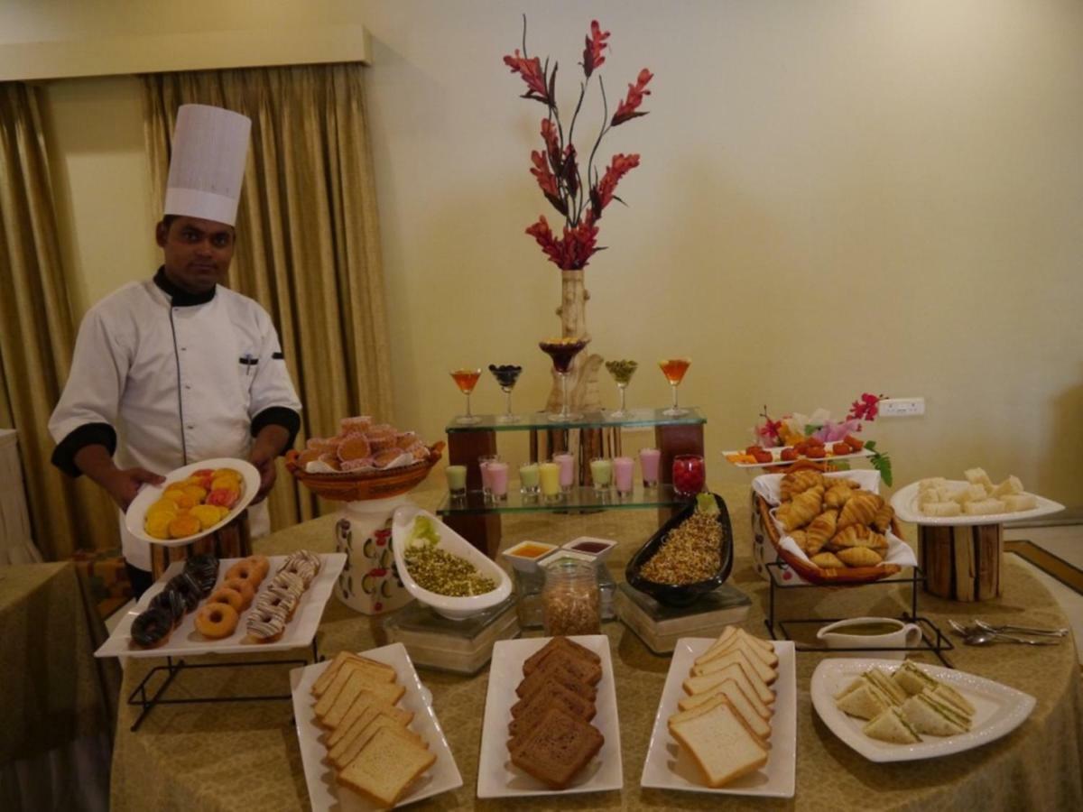 The Ummed Jodhpur Palace Resort & Spa Екстериор снимка